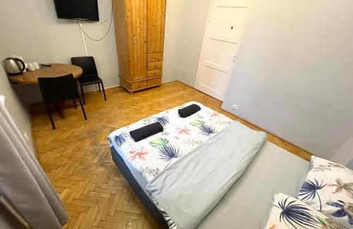 Srodmiescie Apartamento | Fantastic Waw - G Room 3