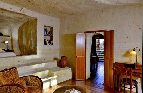 Urgup Casa | Fantasy Cave House with Garden