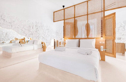 Ornos Hotel | Faos Exclusive Suites