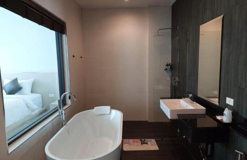 Cha-am Complejo | Far Beach House, Cha-am