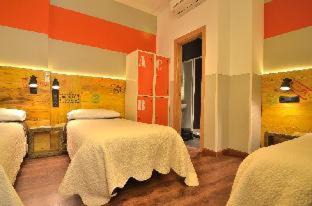 Barrio de las Letras Hostal | Far Home Atocha