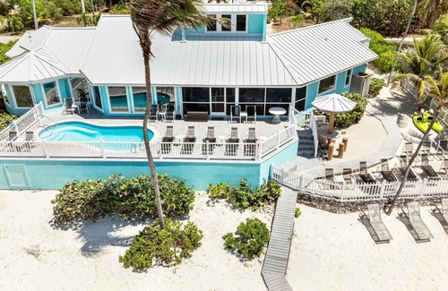 North Side Casa | Far Tortuga: 20 Adults Single Level Beach Villa w/ Heated Pool and Private Dock
