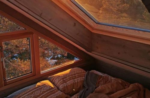 Ringsaker Otro | Faråsen Luxury Treetop Cabin - Sleep Among the Trees