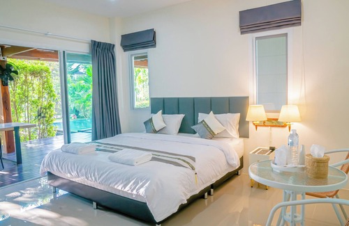 Chom Thong Complejo | Farinda Resort & Pool Villa