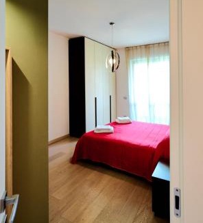 Zona Farini Apartamento | Farini Apartment