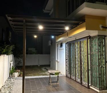 Rembia Casa | FARISH BUNGALOW HOMESTAY