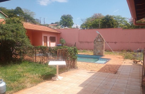 Santa Rita do Passa Quatro Casa | Farm in tourist municipality with 700 square meters of land