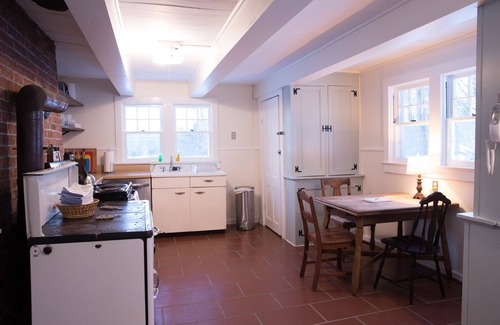 Town of Olive Casa | Farm House