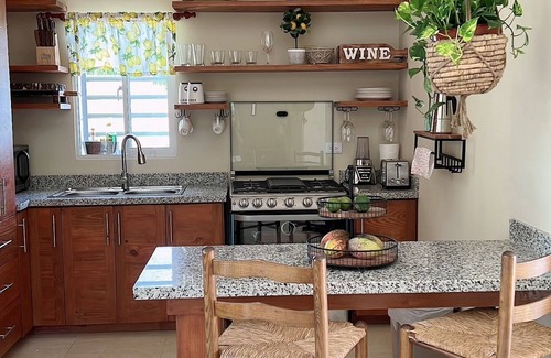 Higuey Otro | Farm house Warm, cozy and full of charm