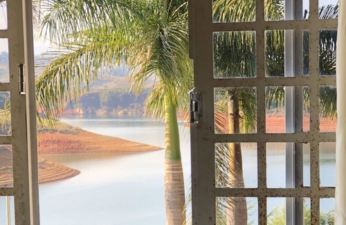Igarata Casa | Casa en Condominio Cerrado y Pie en el agua de la represa de Igaratá!