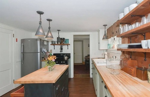 Southbridge Casa | Farm stay in Southbridge, Massachusetts