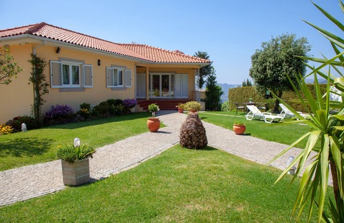 Cinfaes Casa | Granja Villa Verde ubicada en el pueblo de Cinfães