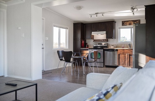 Saanichton Casa | Farm Vista Guesthouse