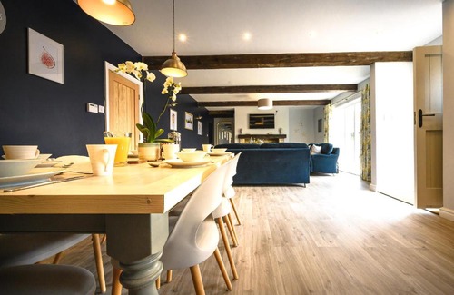 Dunholme Casa | Farmcourt Barn 55 Eastfield Lane