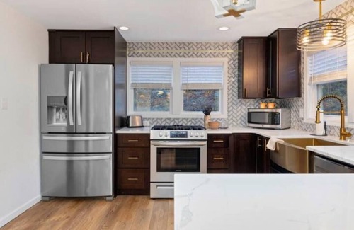 Nellysford Casa | Farmette On River by Wintergreen, Blue Ridge Pkwy, Wine Trail HotTub & Firepit!