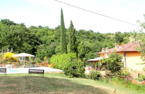 Pieve di Chio Villa | Casa de piedra para 6 personas con WI-FI jardín privado y piscina. Excelente relación calidad