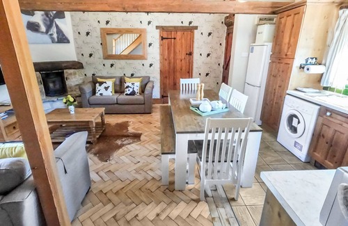 Bradford-on-Avon Otro | Triple-De Lujo-Baño en la habitacion-Vista al Jardín-FarmhouseRoom