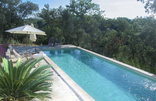 Orthoux-Serignac-Quilhan Apartamento | Casa rural en finca ecuestre / piscina