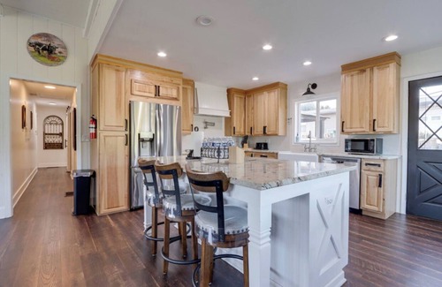 Stockbridge Casa | Farmhouse Haven - Idyllic Views