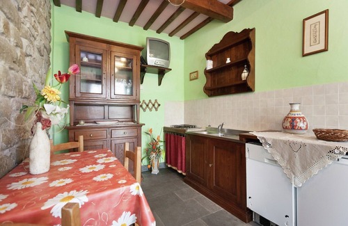 Apecchio Otro | Casa rural en Apecchio con piscina y spa