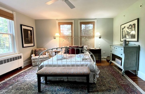 Coatesville Otro | Farmhouse in Brandywine Valley