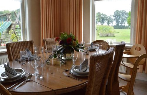 Haarlo Casa | Farmhouse in Haarlo near Lake Hambroek