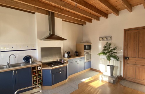 Vaudricourt Otro | Farmhouse in residential village with private pool