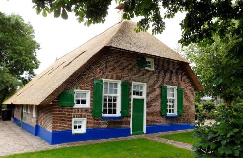 Municipality of Staphorst Casa | Farmhouse in Rouveen near Giethoorn, cleaning included