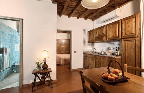 San Donato in Fronzano Complejo | Farmhouse in San Donato Fronzano