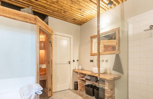 Municipality of Staphorst Casa | Hermosa casa de vacaciones en Rouveen con sauna