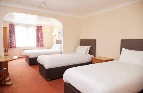Portsmouth Hotel | Farmhouse Innlodge by Greene King Inns