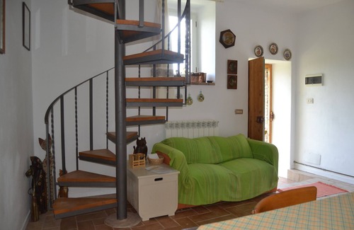 Monteluiano Otro | FARM MONTESALCE-APARTAMENTO AMARILLO