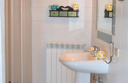 Monteluiano Otro | FARM MONTESALCE-APARTAMENTO AMARILLO