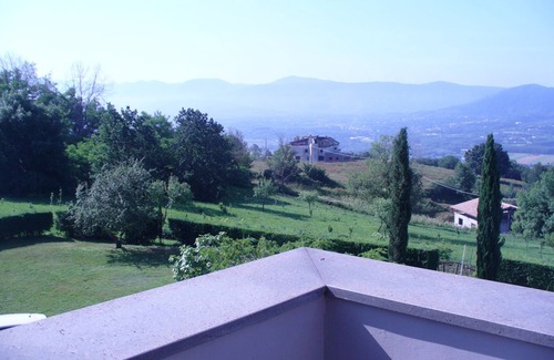 Castel Campagnano Casa | GRANJA "NIDO DEL ÁGUILA"
