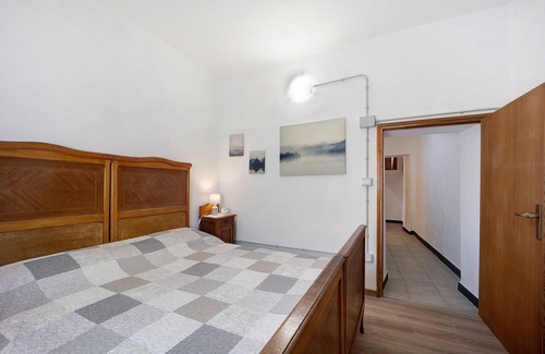 Nasino Otro | Casa rural "Nonnamelia - Casa Nel Borgo" con vistas a la montaña, Wi-Fi y aire acondicionado.