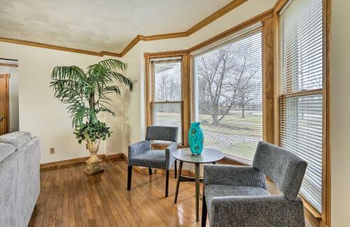Pickerington Casa | Farmhouse on 5 Wooded Acres with Hiking On-Site!