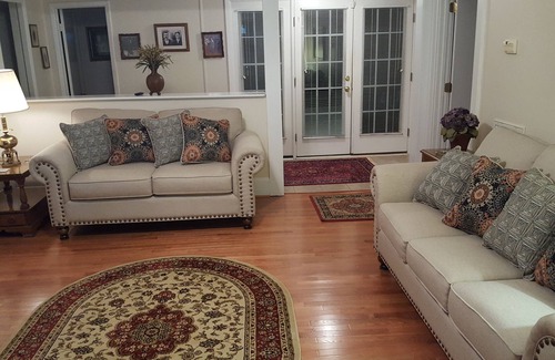 Lillington Otro | Casa de campo en 62 acres - Hermosas vistas - Cerca de Campbell Univ. y Ft. Bragg