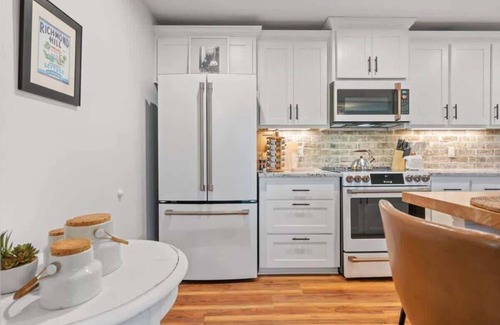 Richmond Hill Casa | Farmhouse Retreat near Savannah