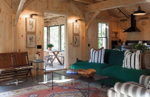 West Cape May Cabaña | Farmhouse Retreat with Spa, Guided Tours & Farm-to-Table Dining