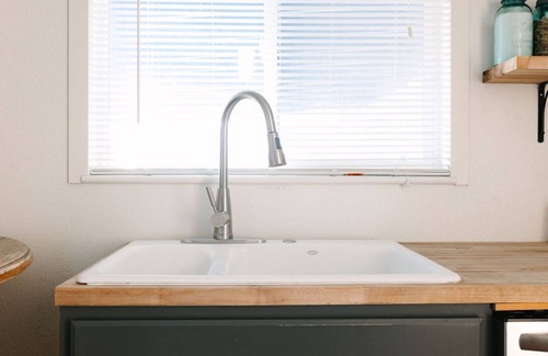 Tri-Cities Otro | Farmhouse Style Guesthouse in Kennewick