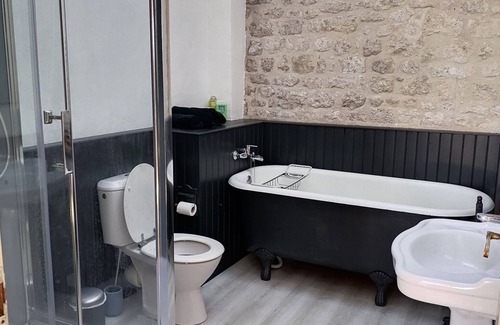 Landrais Otro | Farmhouse - Traditional Farmhouse near La Rochelle. beaches 20 mins and a pool.