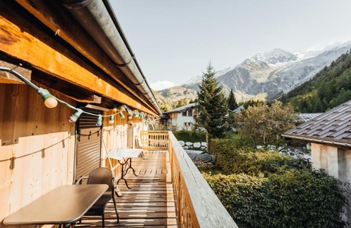 Argentiere Casa | Farmhouse with 4 bedrooms 4 bathrooms private parking sauna terrace