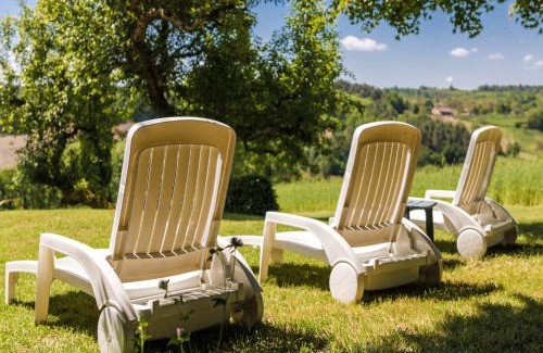 Thenon Casa | Farmhouse with private pool, large garden and playground