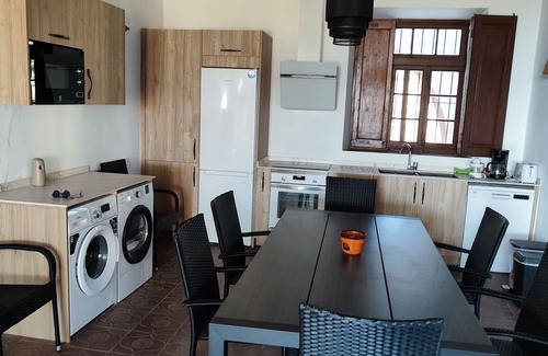 Alcanar Otro | Masía con piscina y tenis en finca de 1 Ha de naranjos y olivos a 1 Km del mar.