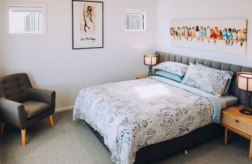 Myponga Casa | Farmview Retreat 217 Nunn Road