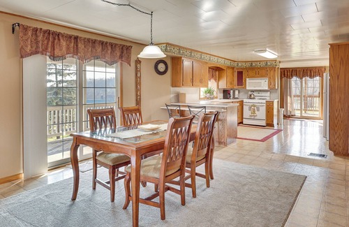 Dundee Cabaña | Farmyard Stays Dundee Home Near Hiking