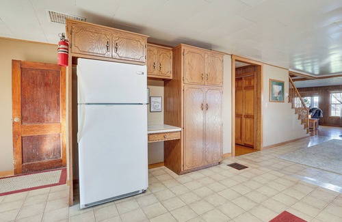 Dundee Cabaña | Farmyard Stays Dundee Home Near Hiking
