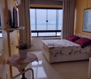 Barra Apartamento | Farol Barra Flat 202