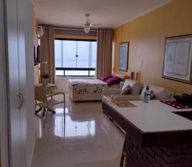 Barra Apartamento | Farol Barra Flat 202
