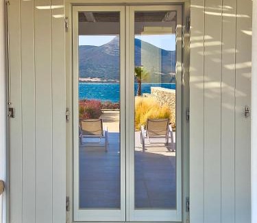 Antiparos Casa | Farous seaside sunset villa II